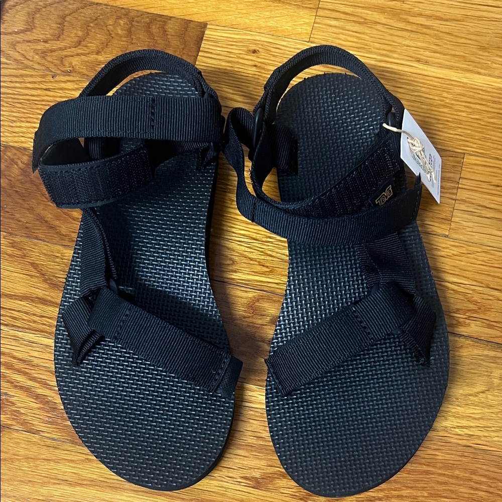 Teva Women’s Black Sandals